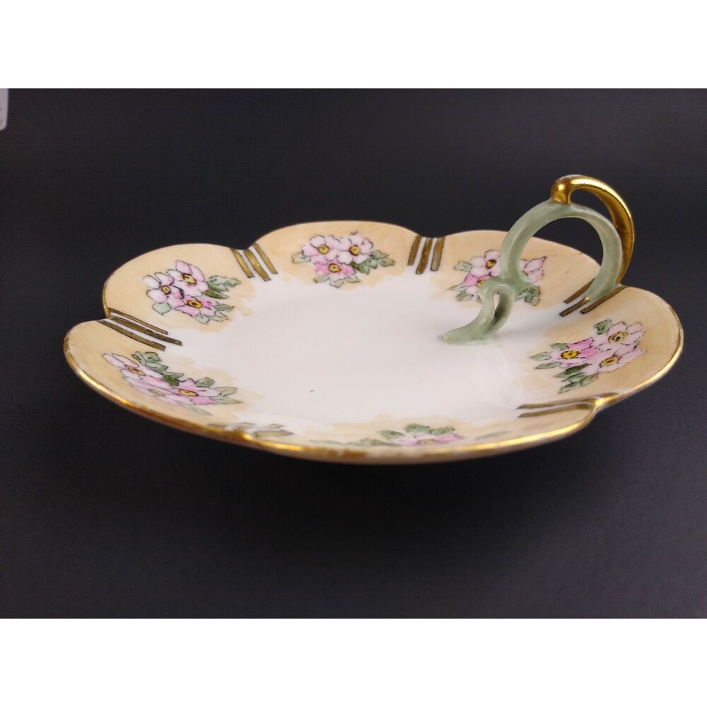 Nappy or Trinket Tray Dish Delicate Floral Shape Design Vintage Bavaria Z S